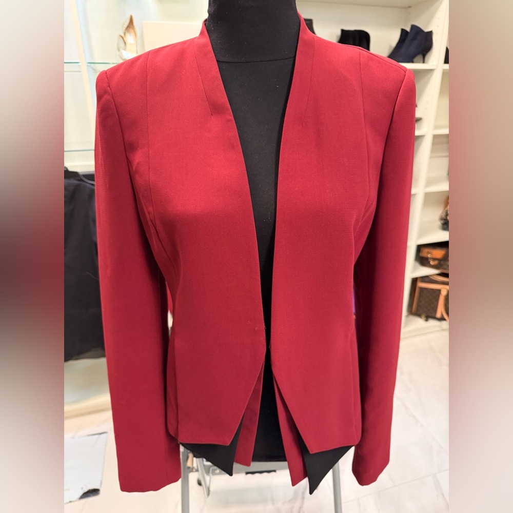 Kenneth Cole Red Crop Blazer Sz12 (runs small)